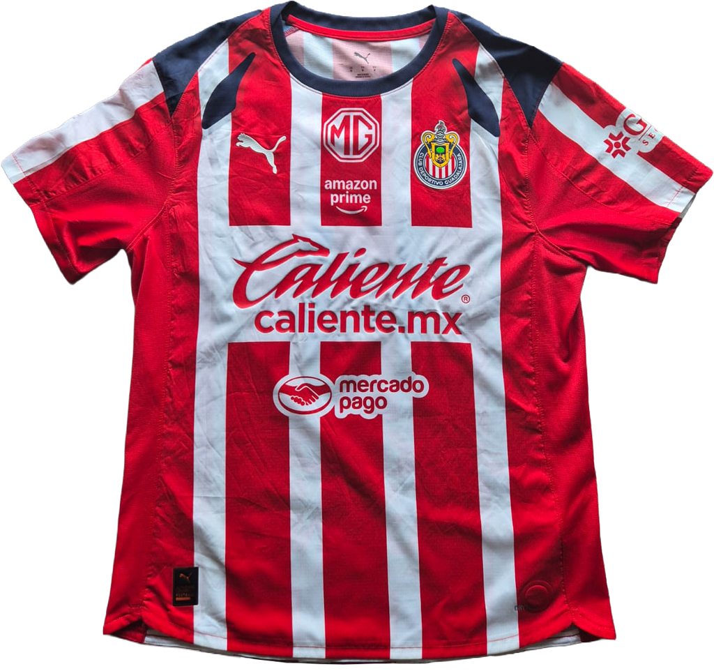 Jersey Chivas local Alvarez usado y firmado