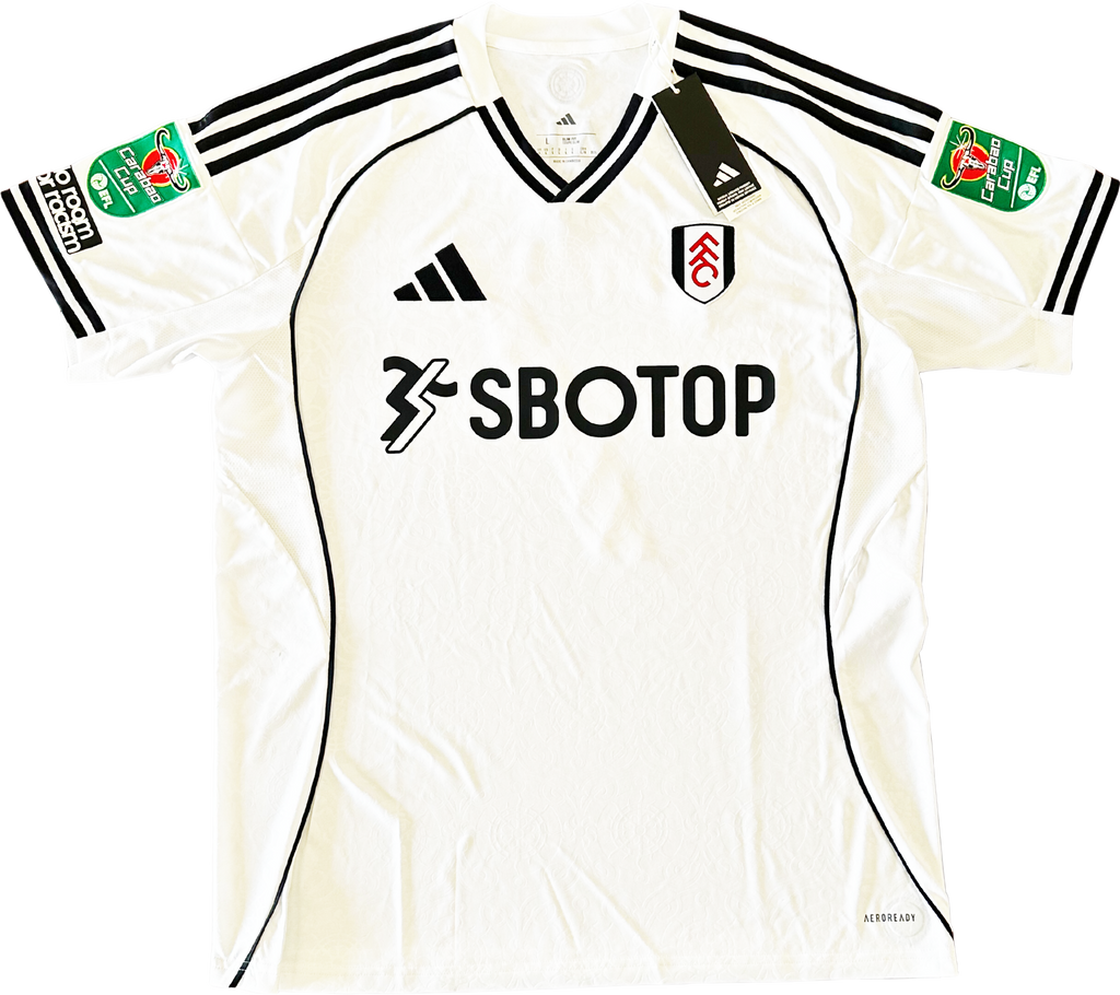 Jersey Fulham local Jiménez preparado y firmado
