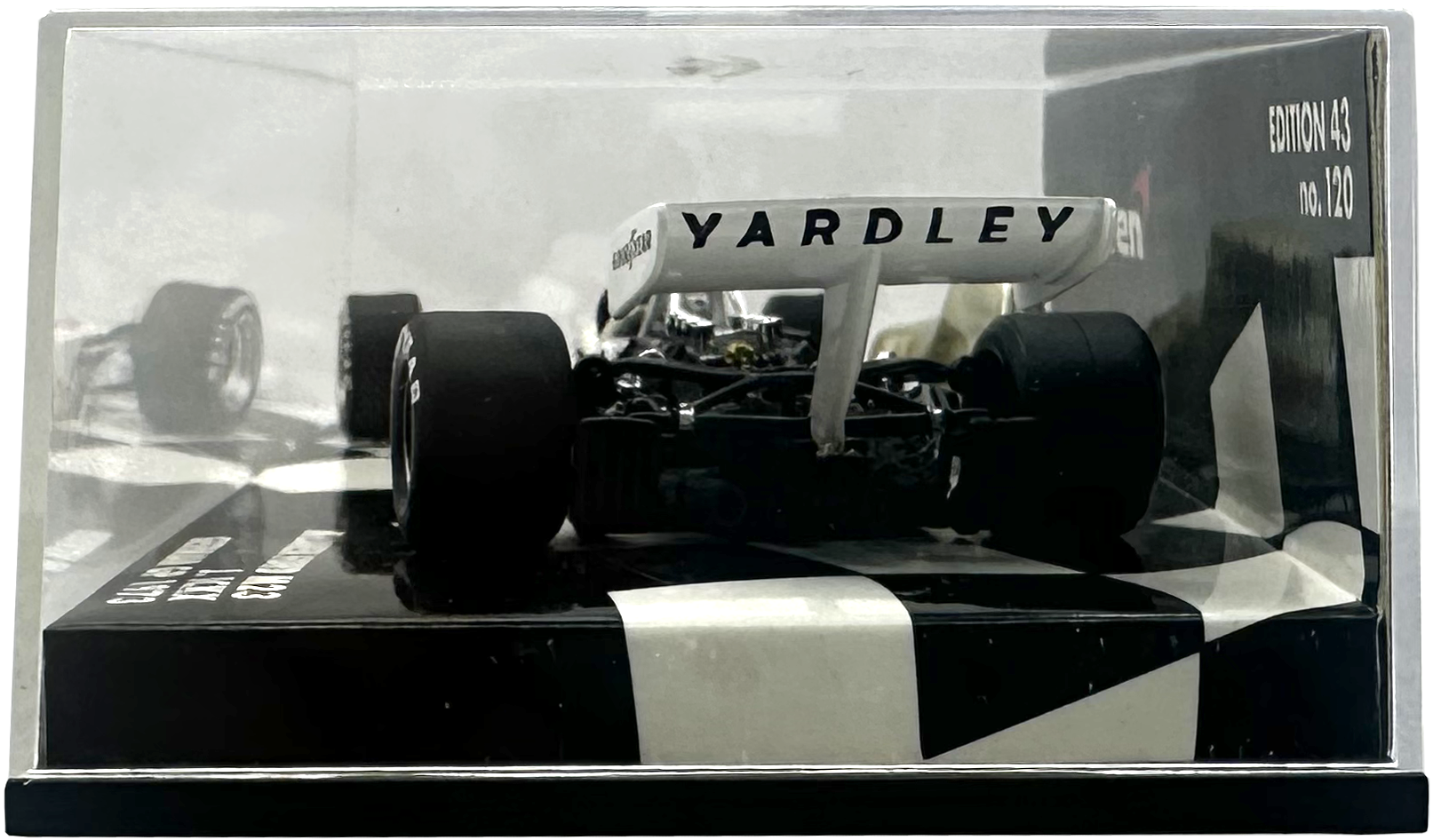 Mclaren Ford M23 German GP Ickx MINICHAMPS escala 1:43