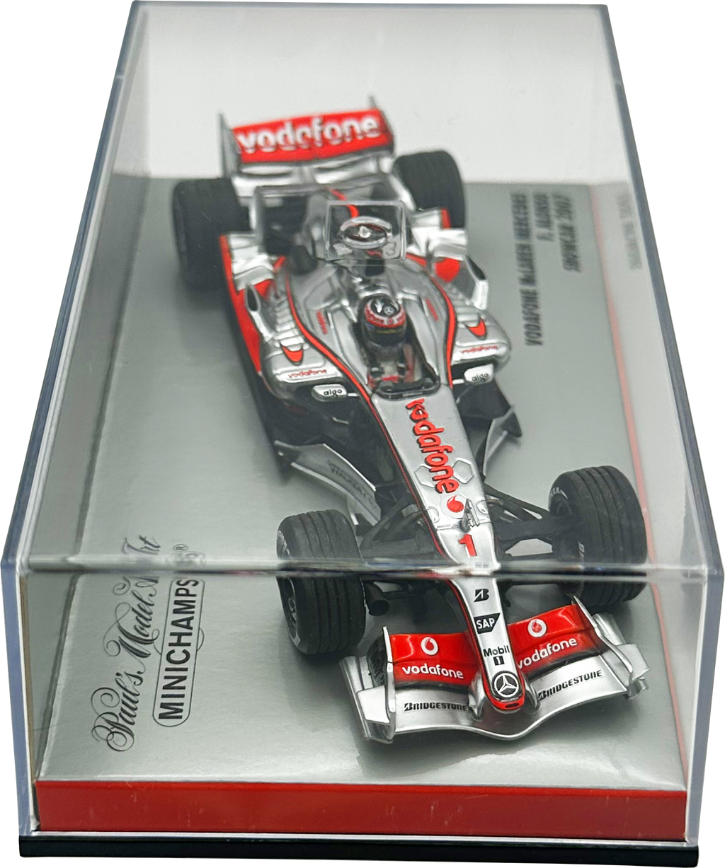 Vodafone Mclaren Mercedes MP4/22 Showcar Alonso MINICHAMPS escala 1:43