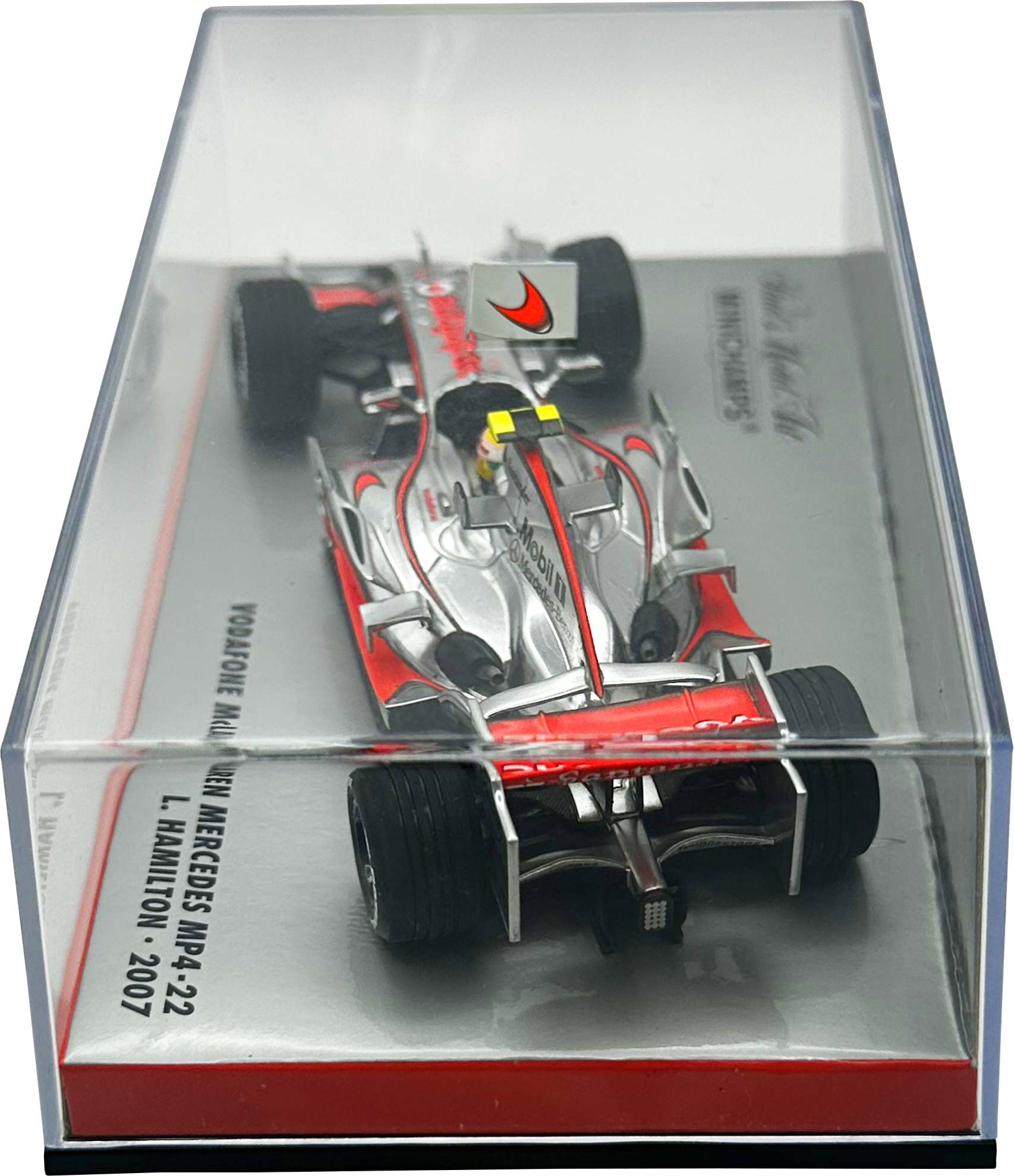 Vodafone Mclaren Mercedes MP4/22 Hamilton MINICHAMPS escala 1:43
