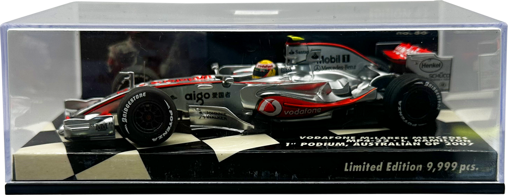 Vodafone Mclaren Mercedes MP4/22 1st Podium Hamilton MINICHAMPS esccala 1:43
