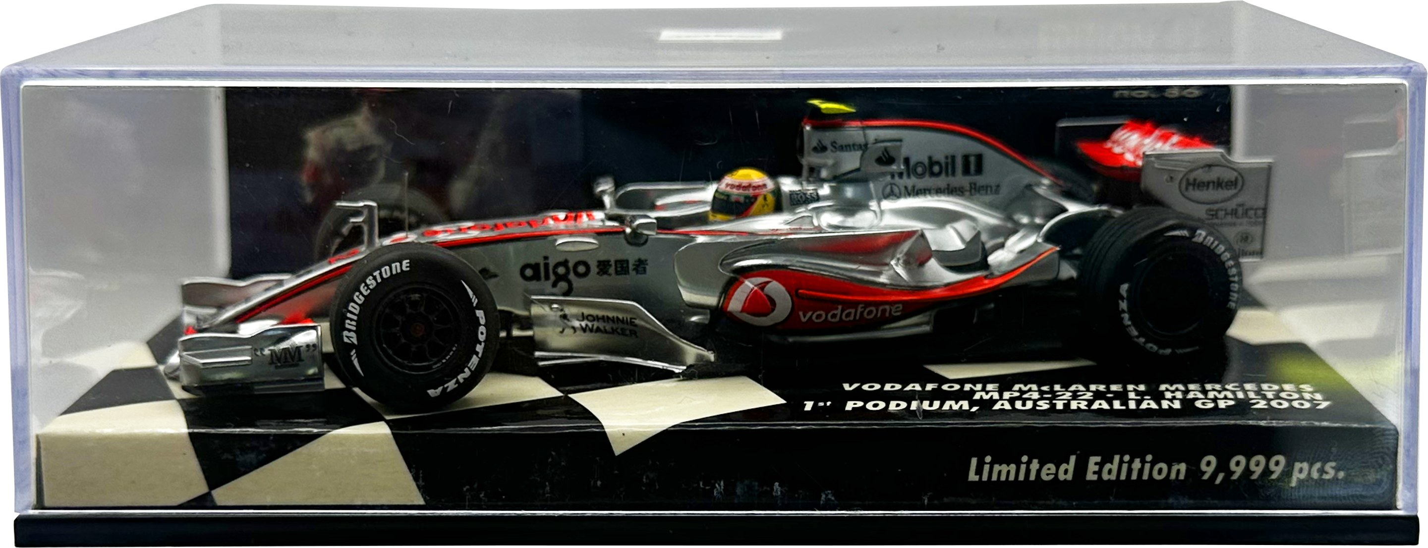 Vodafone Mclaren Mercedes MP4/22 1st Podium Hamilton MINICHAMPS esccala 1:43