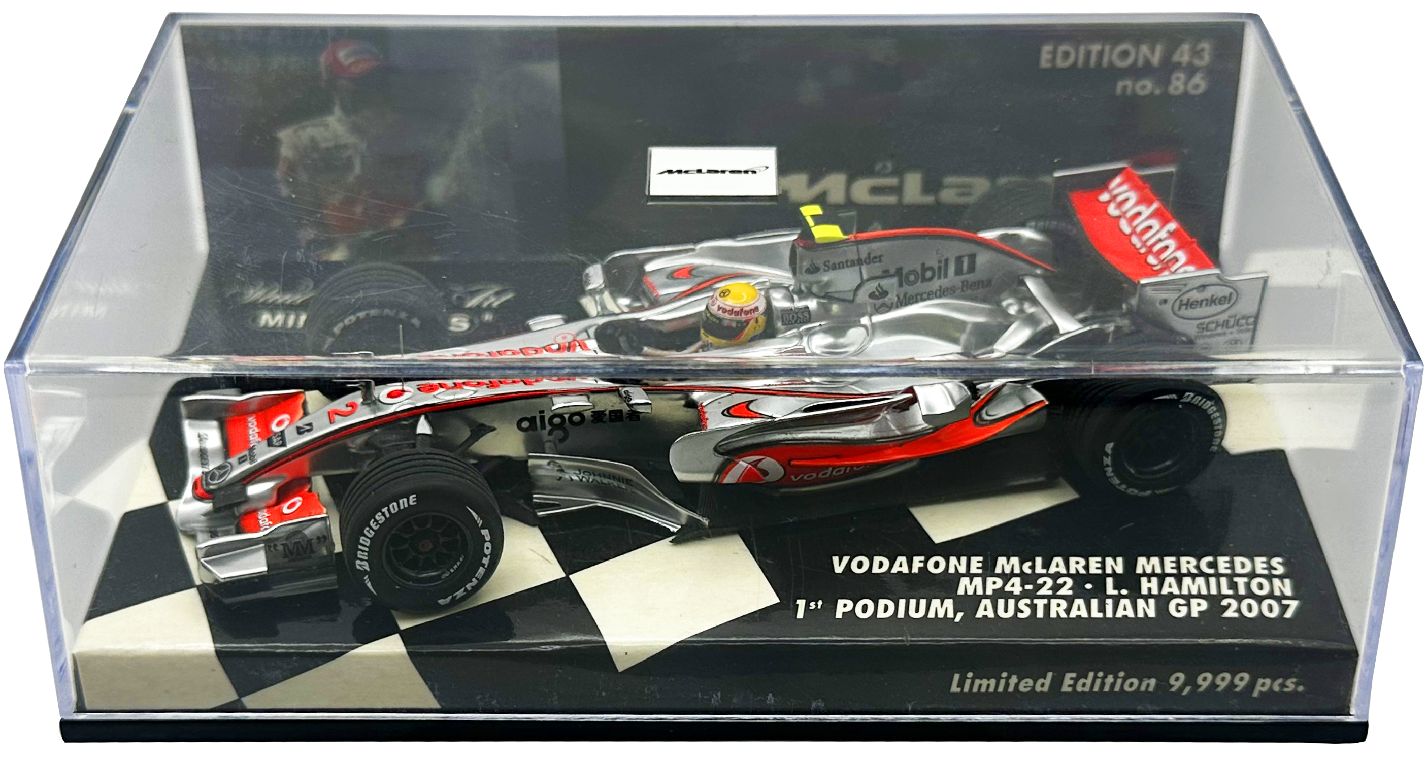 Vodafone Mclaren Mercedes MP4/22 1st Podium Hamilton MINICHAMPS esccala 1:43