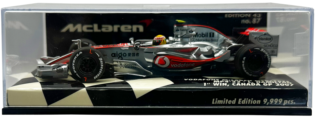 Vodafone Mclaren Mercedes MP4/22 1st Win Hamilton MINICHAMPS escala 1:43
