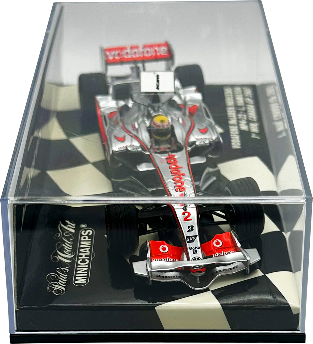 Vodafone Mclaren Mercedes MP4/22 1st Win Hamilton MINICHAMPS escala 1:43