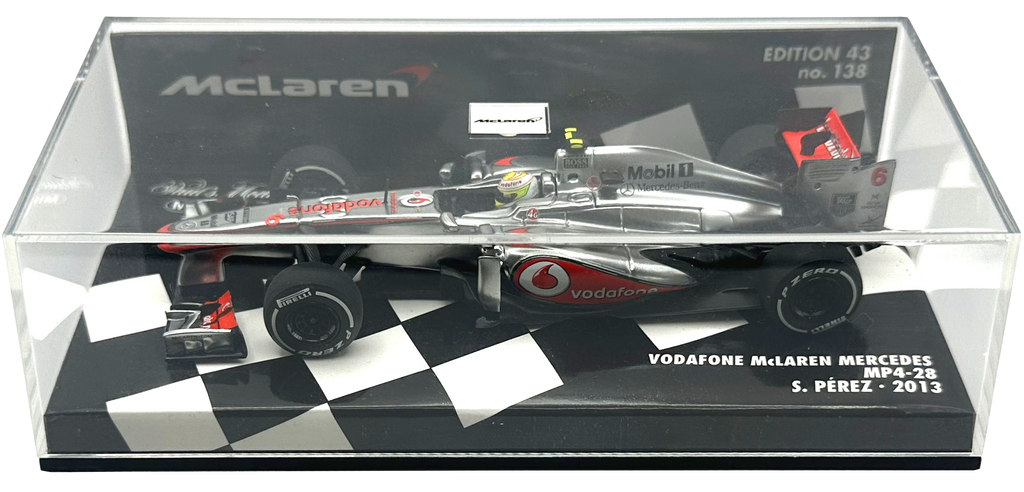 Vodafone Mclaren Mercedes MP4/28 Perez MINICHAMPS escala 1:43