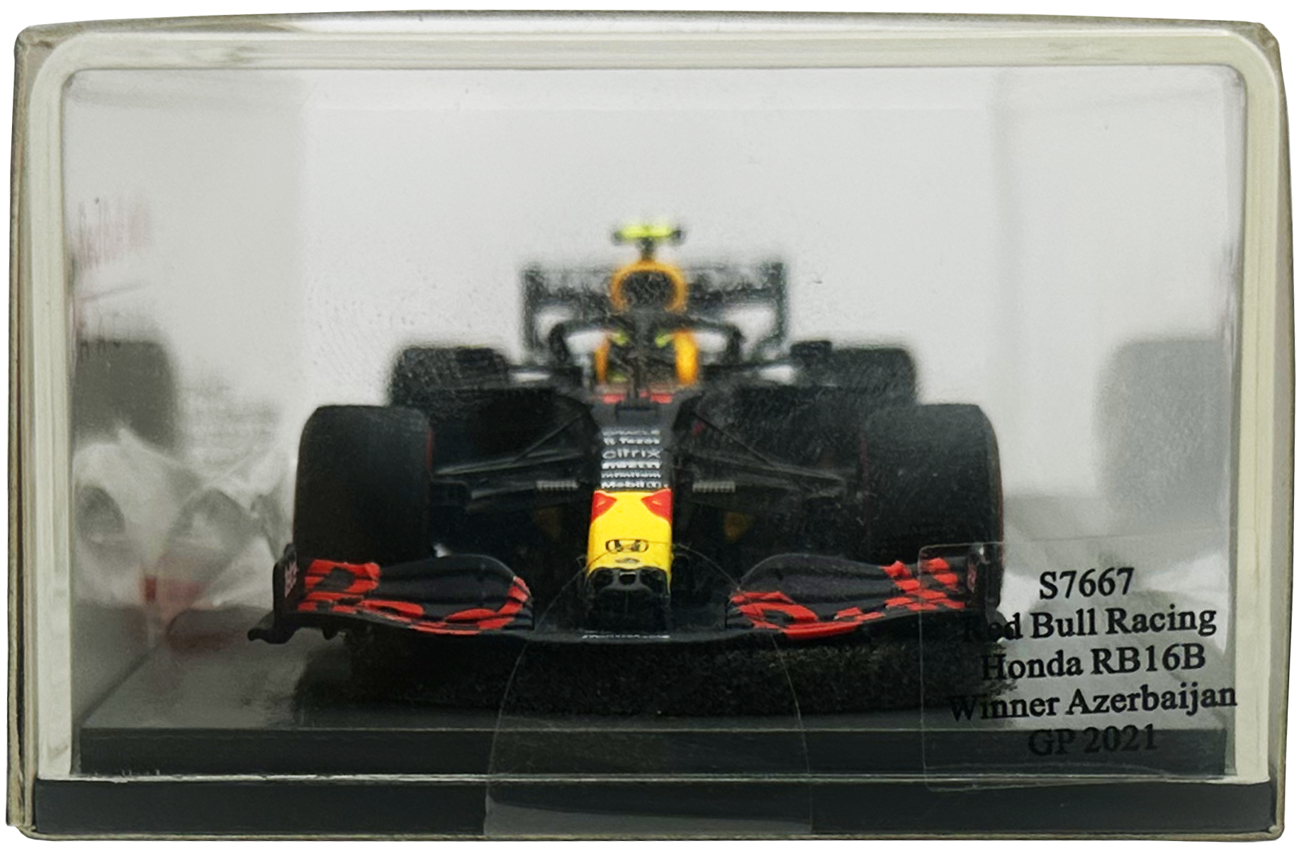 Oracle RedBull RB16B Winner Azerbajain GP Perez SPARK escala 1:43